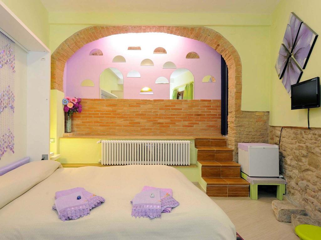Alla Maison Di Alessia Bed and Breakfast Perugia Værelse billede